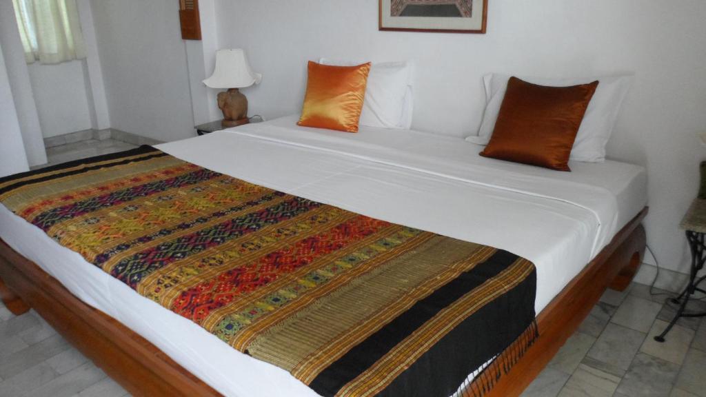 The Red Hibicus Guest House Chiang Mai Bilik gambar
